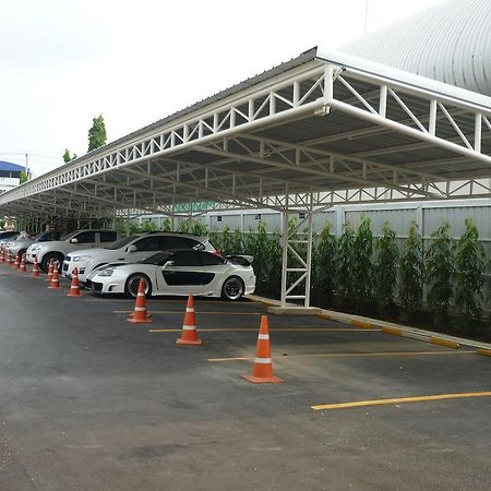 Hotel Ben Residencia Bangkok Exterior foto